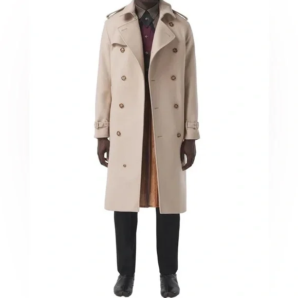 BURBERRY
Camel Hair Wool Reconstructed
Trench Coat
Original price $2590 - Picture 3 of 5